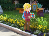 Уличная фигура Мальчик-школьник