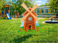 Уличная фигура Мельница