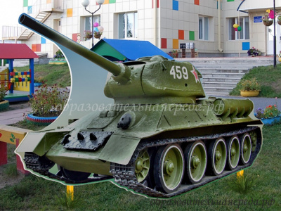 Уличная фигура Танк Т-34
