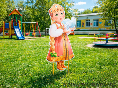 Уличная фиура Русская краса с белым голубем