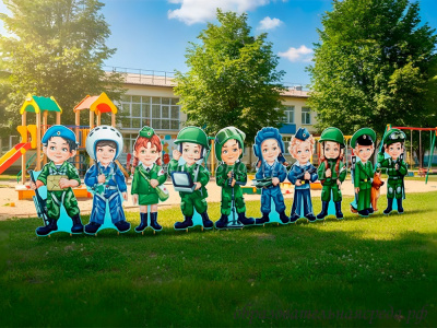 Композиция уличных фигур Юные защитники